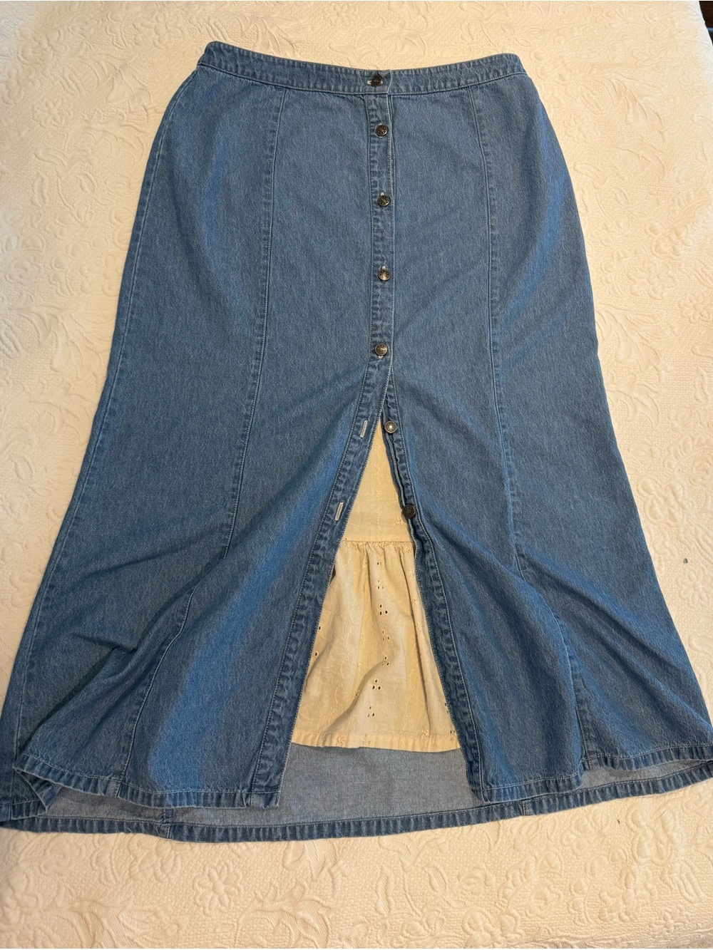 Vintage Denim Cottage Core Button-Front Maxi Skirt with cream Lace Accent